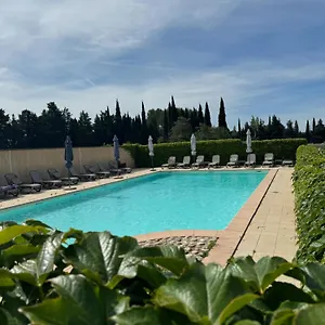 Terriciae Aux Portes De Les Alpilles Hotel