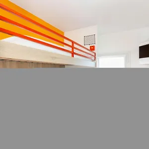 3* Hotel Hotelf1 Fréjus Sur Argens